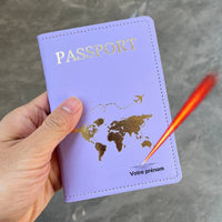 un protège passeport personnalisable atals de couleur violet